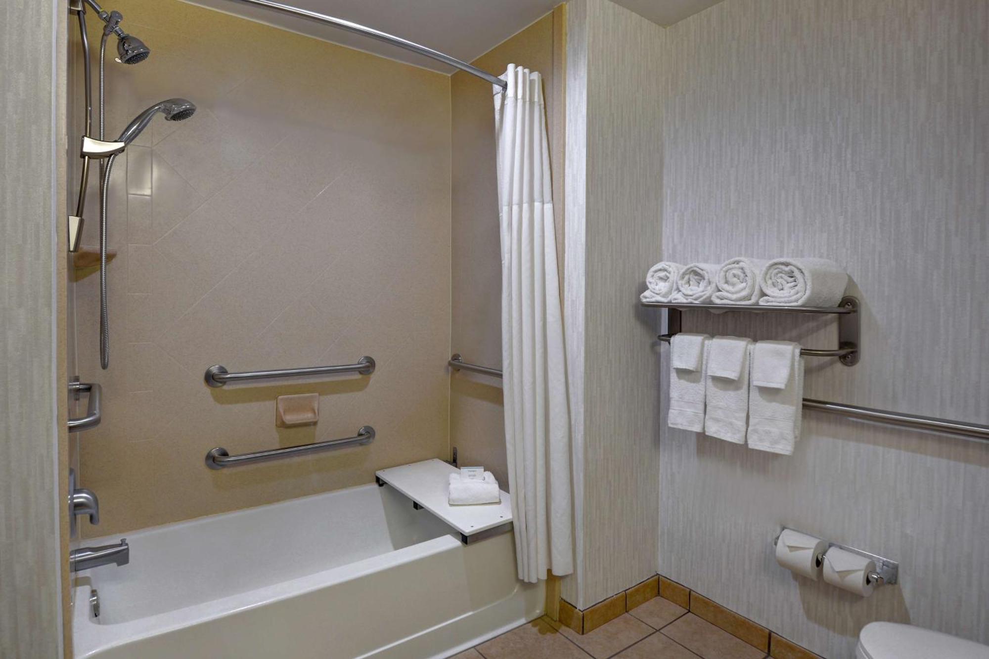 Hampton Inn & Suites Birmingham-Hoover-Galleria Exteriör bild