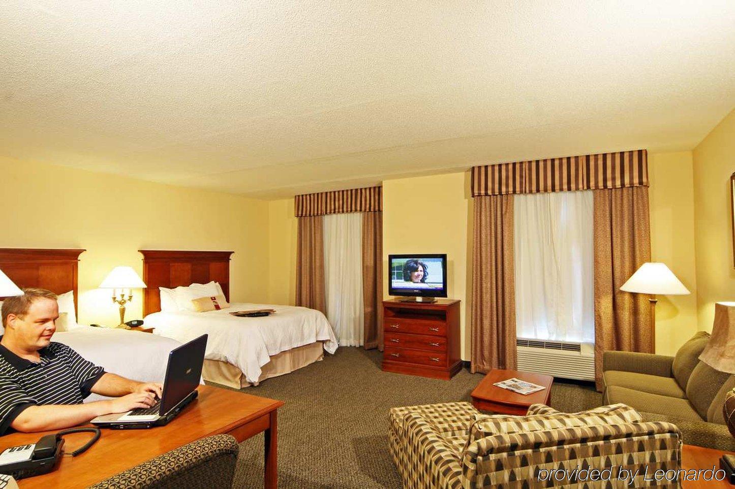 Hampton Inn & Suites Birmingham-Hoover-Galleria Rum bild